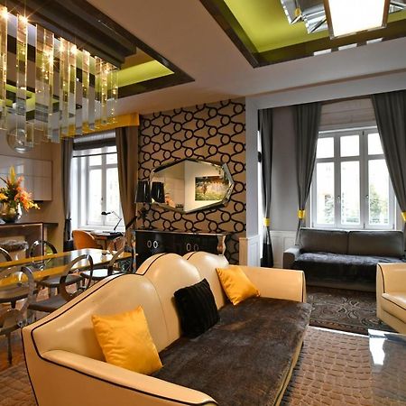 Luxuryflat Near Centre On118 Sqm, 3Br,2Bth,8Bed,Ac Lägenhet Budapest Exteriör bild