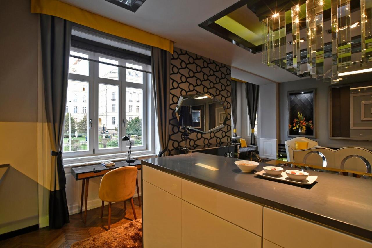 Luxuryflat Near Centre On118 Sqm, 3Br,2Bth,8Bed,Ac Lägenhet Budapest Exteriör bild
