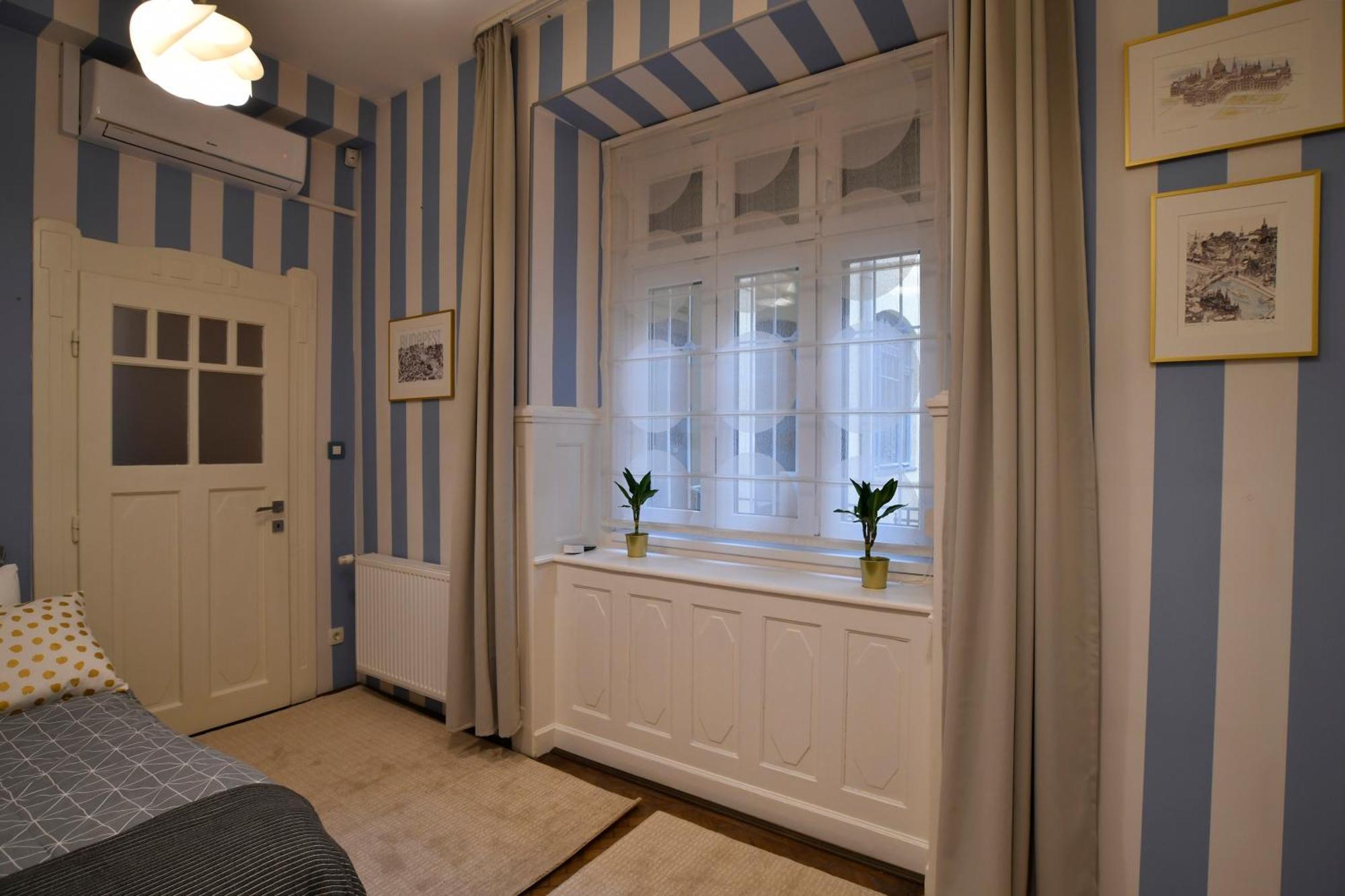 Luxuryflat Near Centre On118 Sqm, 3Br,2Bth,8Bed,Ac Lägenhet Budapest Exteriör bild