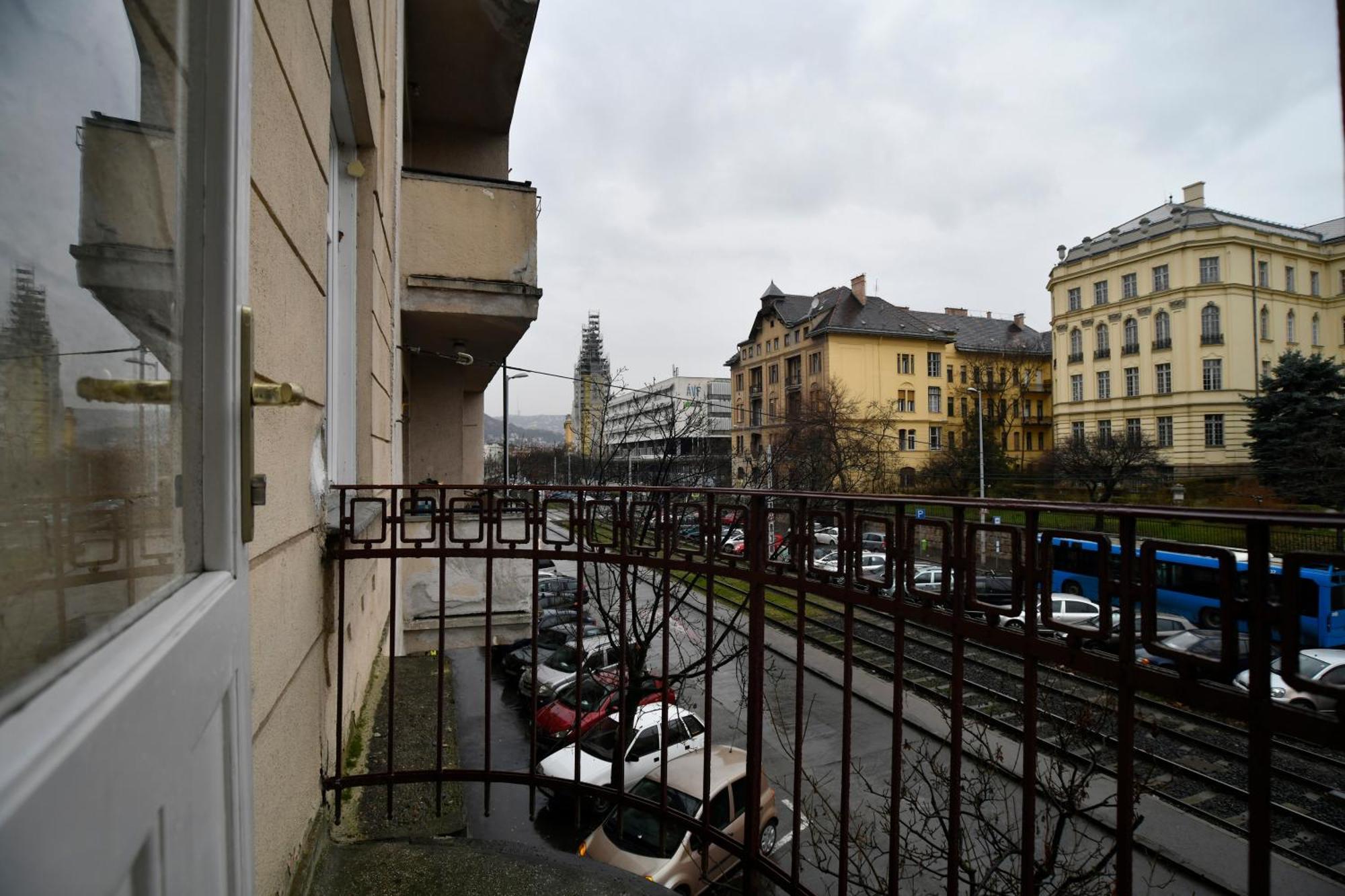 Luxuryflat Near Centre On118 Sqm, 3Br,2Bth,8Bed,Ac Lägenhet Budapest Exteriör bild