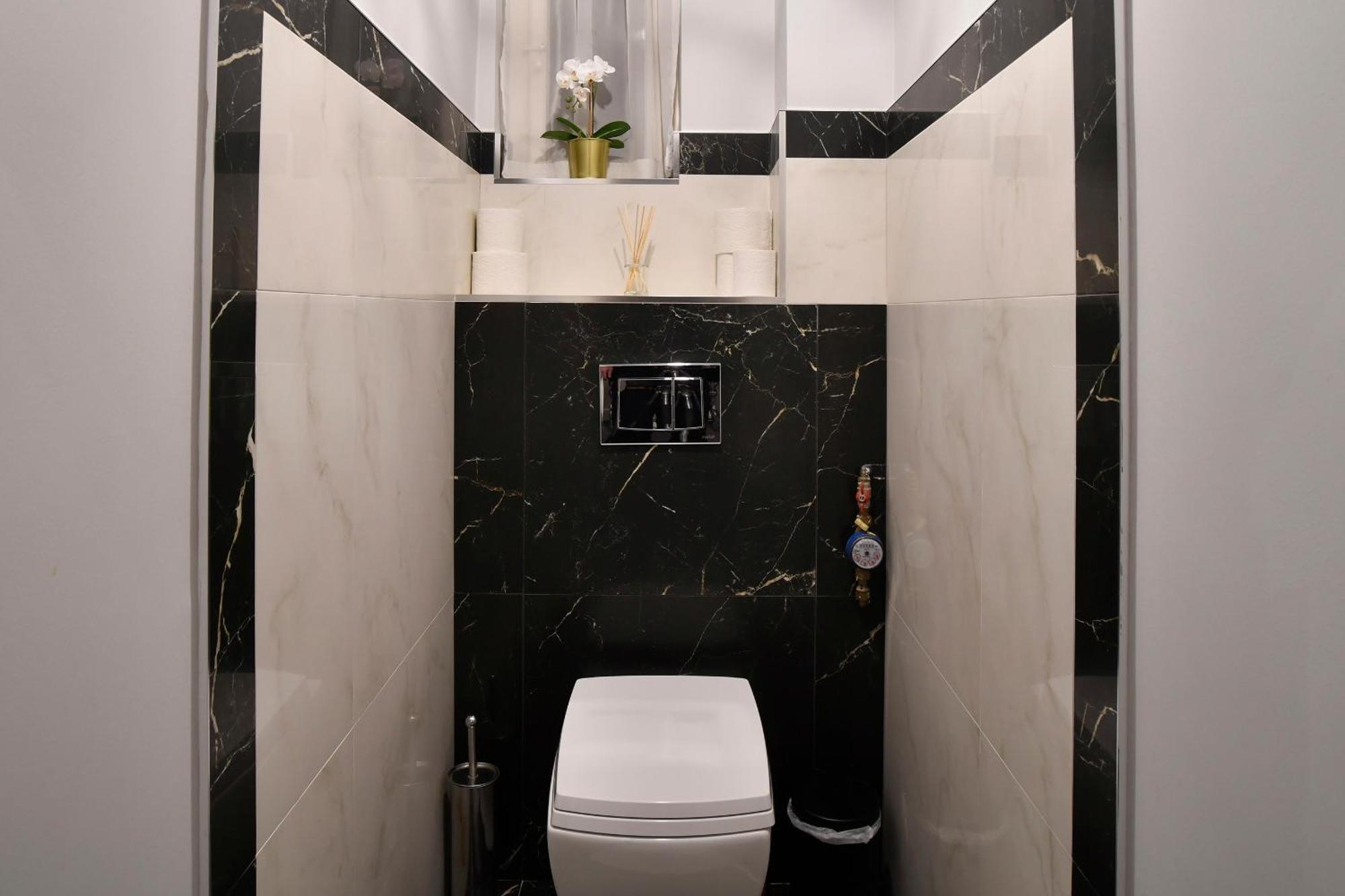Luxuryflat Near Centre On118 Sqm, 3Br,2Bth,8Bed,Ac Lägenhet Budapest Exteriör bild